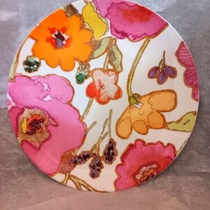 Lenox Stephanie Ryan 9 inch and 15 inch dinner plate each